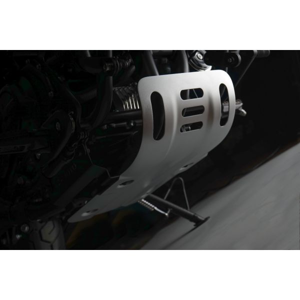 35767-6aqv-803100-7100-aluminum-engine-skid-plate-grey-6aqv-803100-7100-with-vehicle.jpg